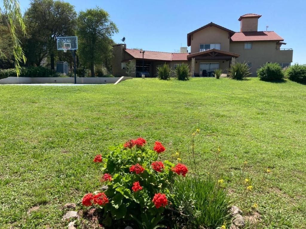 Casa Con Vista A Las Sierras De Cordoba Malagueno Bagian luar foto